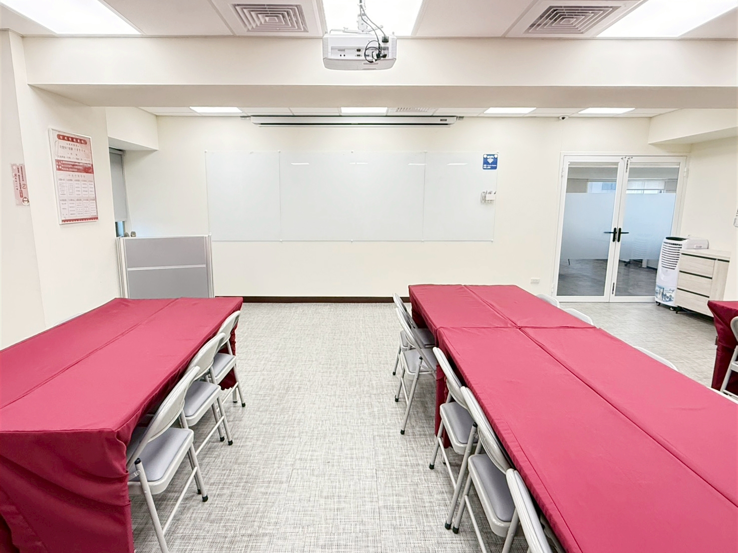 A案40人大教室多人座位配置